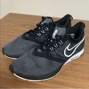 Nike Zoom Strike Women’s